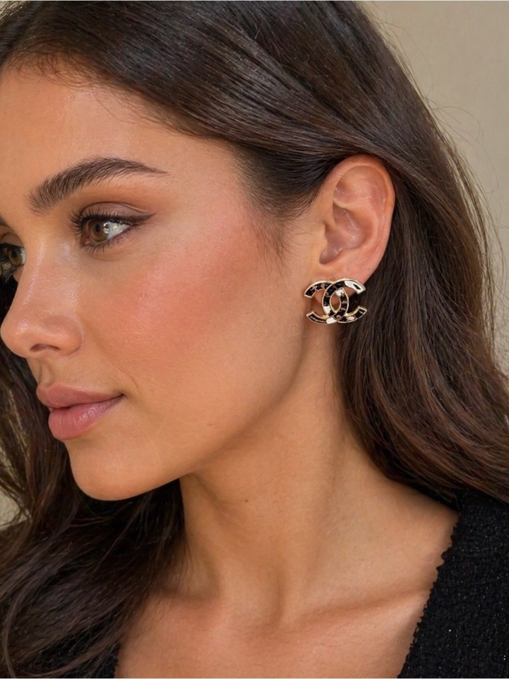 CHANEL CC RHINESTONE EARRINGS Black Gold